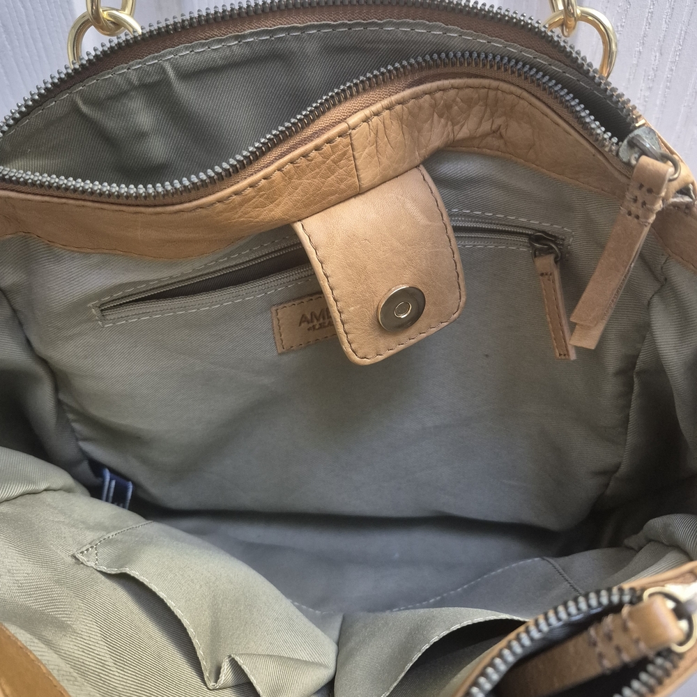 American Leather Tan Shoulder Tote with Gold‎ Hardware - Picture 2 of 9